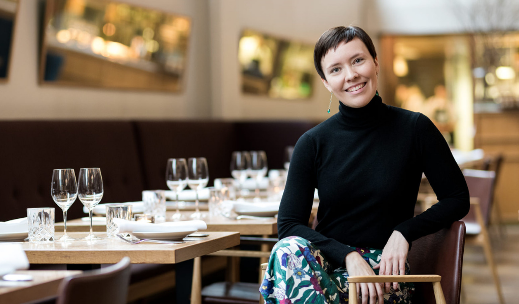 Elisa Kitunen Bonfire