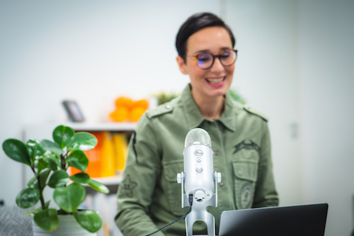 Tarinallistaminen markkinointiviestinnän keinona